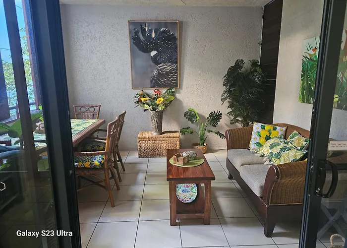 Jackies City Central Apartment